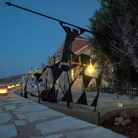 Otel Aretanassa Chalki Town