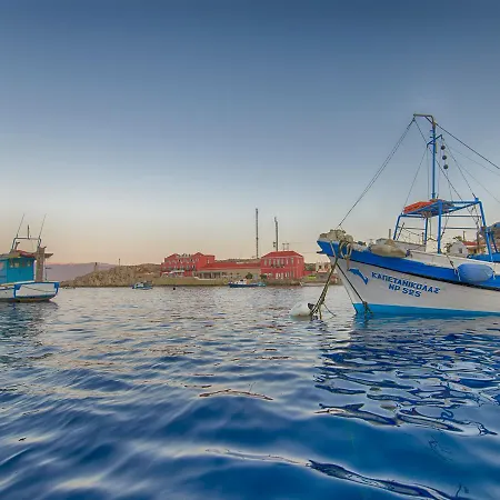 Aretanassa Hotel 3*