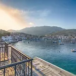 Aretanassa Hotel Chalki Town