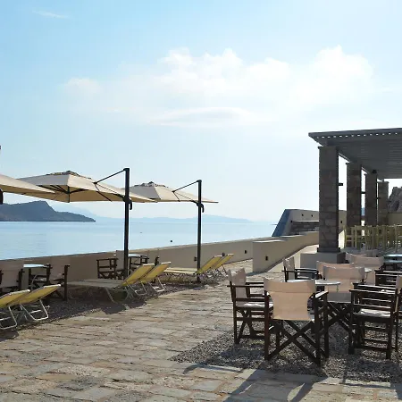 Hotel Aretanassa 3*