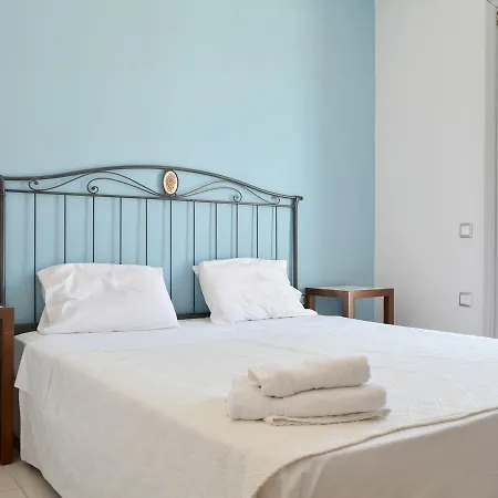 Aretanassa Chalki Town